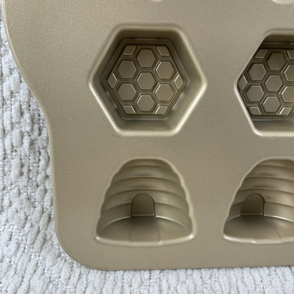 Nordic Ware Gold Bee, Flower & Hive Mini Cakelet Pan - Picture 7 of 16